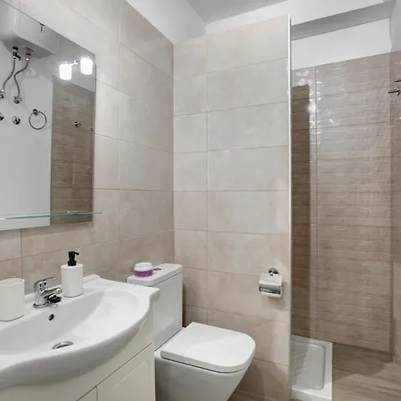 Estudio Sagrario Apartment
